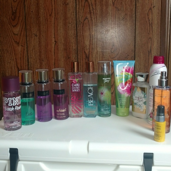 Victoria's Secret Other - Body spray/ lotion bundle